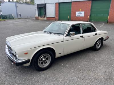 1991 Jaguar Daimler Double Six