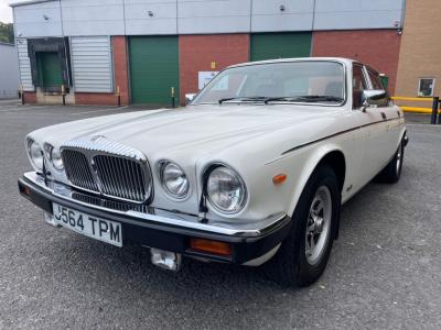 1991 Jaguar Daimler Double Six