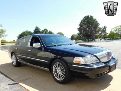 2011 Lincoln Town Car