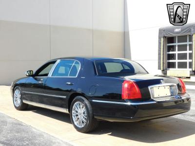 2011 Lincoln Town Car