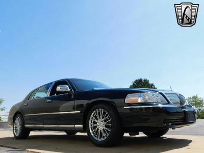 2011 Lincoln Town Car