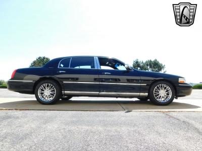 2011 Lincoln Town Car