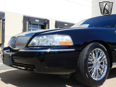 2011 Lincoln Town Car