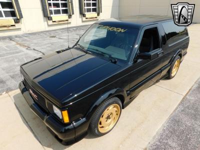 1992 GMC Typhoon