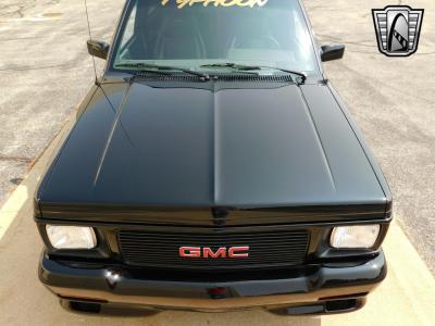 1992 GMC Typhoon