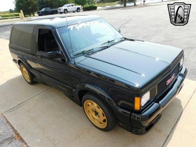 1992 GMC Typhoon