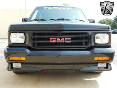 1992 GMC Typhoon