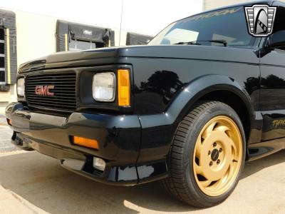 1992 GMC Typhoon