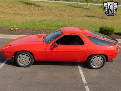 1986 Porsche 928