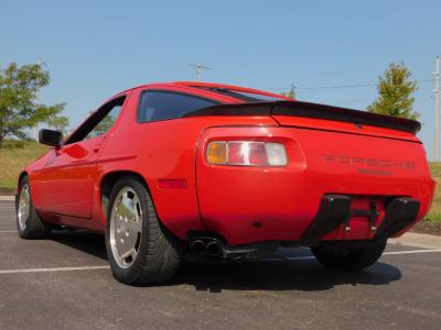 1986 Porsche 928