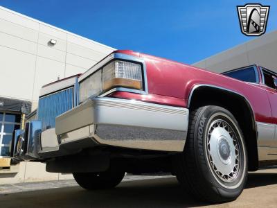 1990 Cadillac Brougham