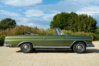 1964 Mercedes - Benz 220 SE CABRIOLET