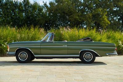 1964 Mercedes - Benz 220 SE CABRIOLET