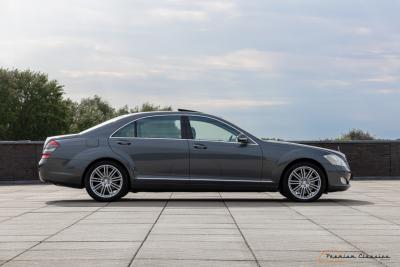 2005 Mercedes - Benz S500 Lang W221