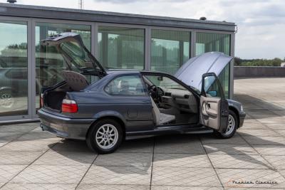 1997 BMW 318ti E36