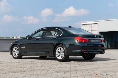 2009 BMW 750i F01