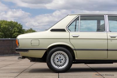 1980 BMW 520 E12