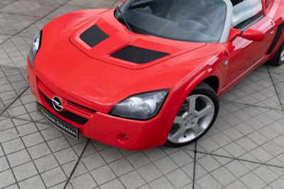 2001 Opel Speedster