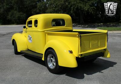 1946 Ford Custom