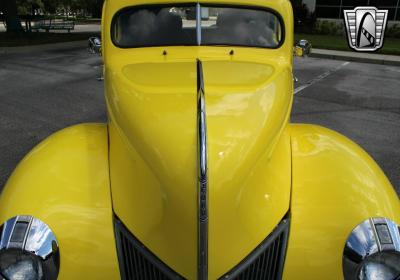 1946 Ford Custom