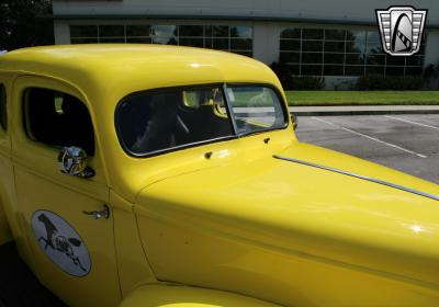 1946 Ford Custom