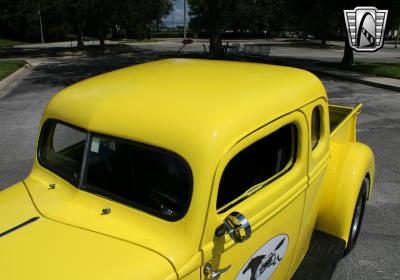 1946 Ford Custom