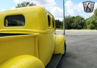 1946 Ford Custom