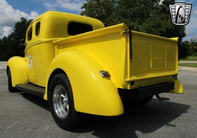 1946 Ford Custom