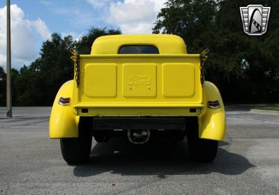 1946 Ford Custom