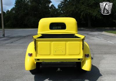 1946 Ford Custom