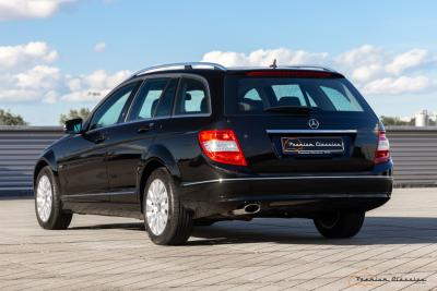 2010 Mercedes - Benz C250 CGI S204