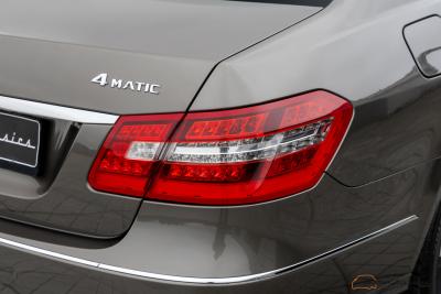 2010 Mercedes - Benz E500 4Matic W212