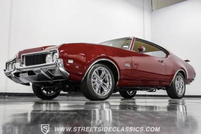 1969 Oldsmobile Cutlass 442 Restomod