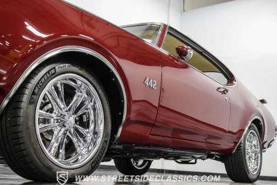 1969 Oldsmobile Cutlass 442 Restomod