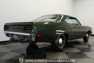 1970 Plymouth Road Runner 426 Hemi Tribute