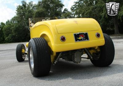 1932 Ford Hot Rod / Hi-Boy