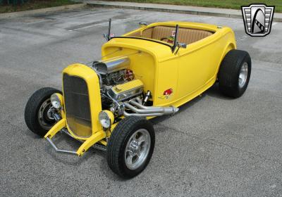 1932 Ford Hot Rod / Hi-Boy