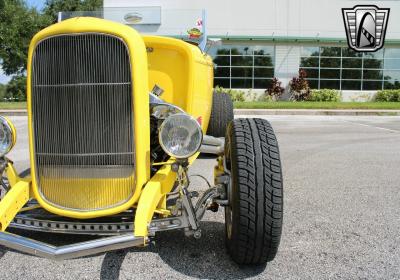 1932 Ford Hot Rod / Hi-Boy