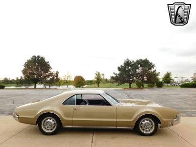 1967 Oldsmobile Toronado