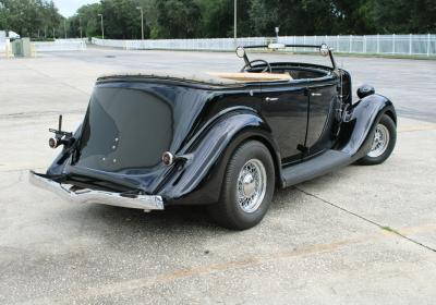 1935 Ford PHAETON