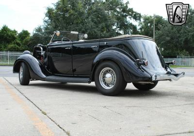 1935 Ford PHAETON