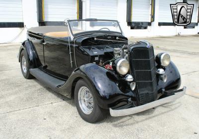 1935 Ford PHAETON