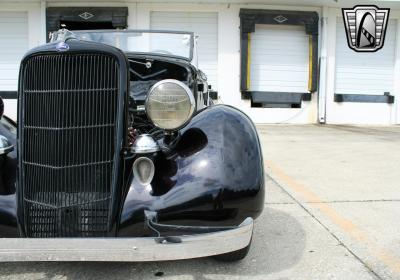 1935 Ford PHAETON