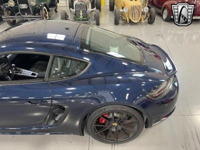 2021 Porsche 718 Cayman