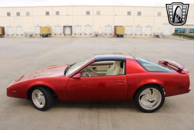 1983 Pontiac Firebird