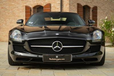 2011 Mercedes - Benz SLS AMG Roadster