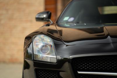 2011 Mercedes - Benz SLS AMG Roadster