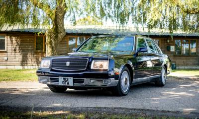 2004 Toyota Century