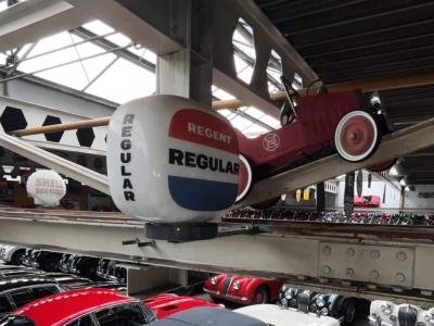 1950 Fuel pump globes several