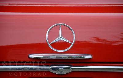 1971 Mercedes - Benz 300 SEL 6.3 W109